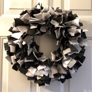Raiders Fabric Wreath